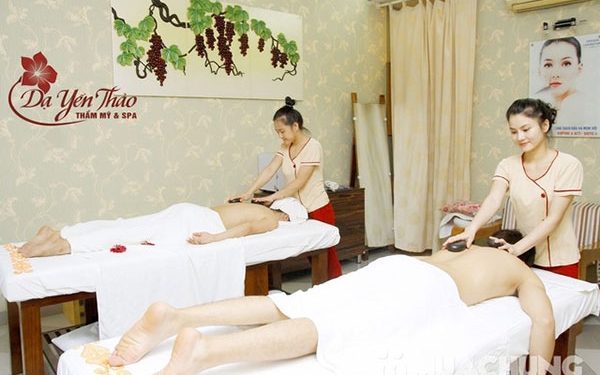 Dạ Yến Thảo Spa là một trong những địa chỉ giảm mỡ bụng nhanh và an toàn đứng Top 100 spa uy tín tại Việt Nam