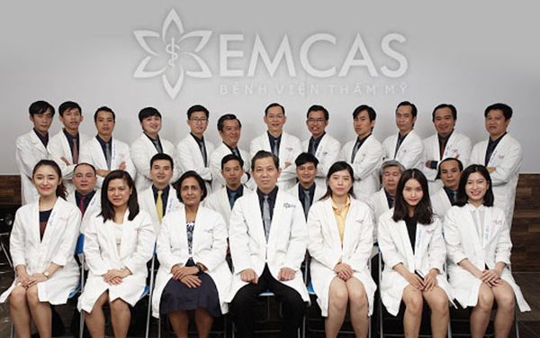 Bệnh viện thẩm mỹ Emcas cung cấp dịch vụ tiêm filler với số lượng và giá thành đa dạng