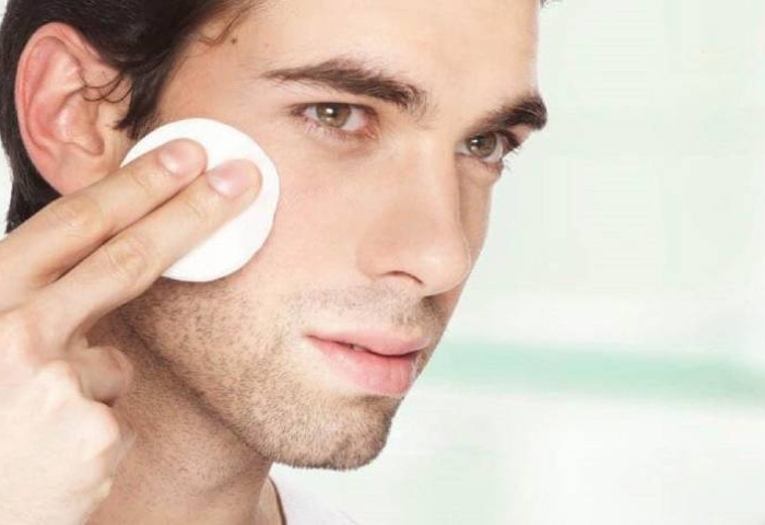 Cần chăm sóc da mặt nam giới như thế nào?
